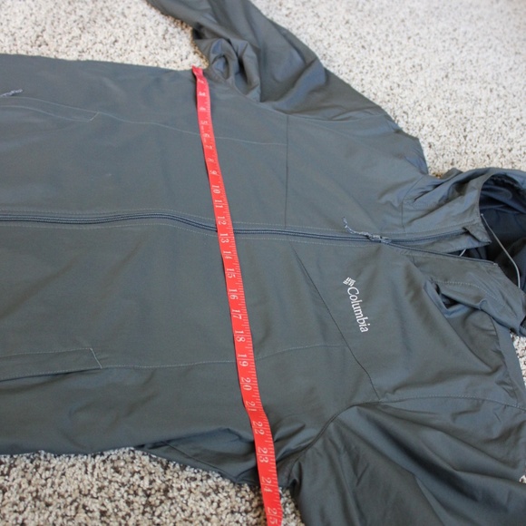 Men's Columbia Jacket - Picture 7 of 11